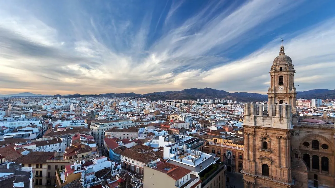 Genuar Apartments Malaga Center. Free Parking